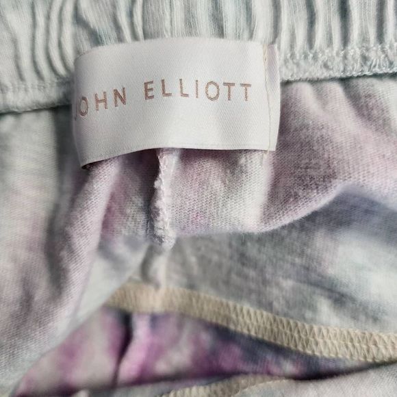 John Elliott Reconstructed Tie Dye Shorts - Picture 4 of 5